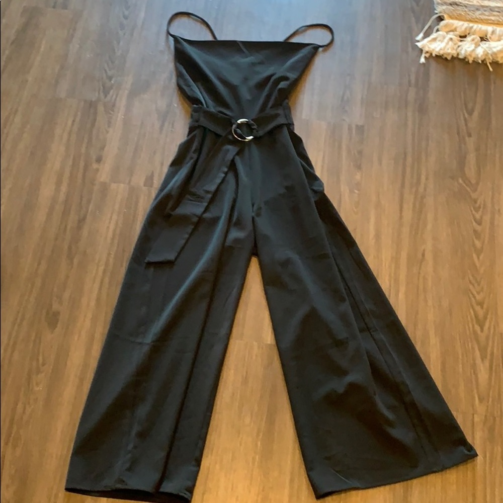 Urban Outfitters Wide Leg Jumpsuit - Size 2